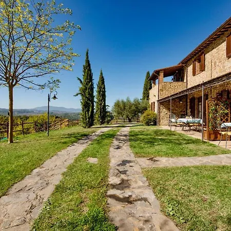 Popoltaio-schiacciato Sleeps 2 Pool T762685 Apartamento