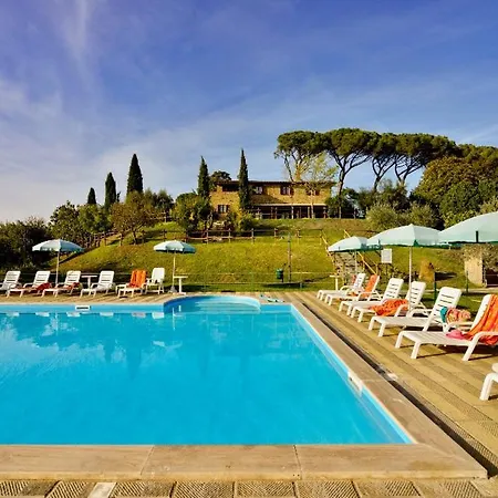 Popoltaio-schiacciato Sleeps 2 Pool T762685
